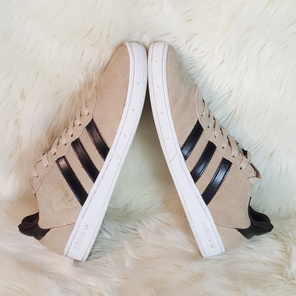 Adidas - Picture 7 of 8